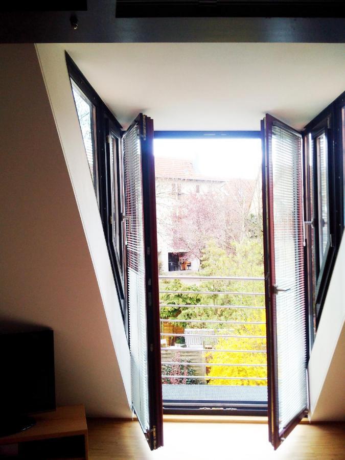 Boardinghouse-Modernes Dachstudio In Guter Lage Ерфурт Екстериор снимка
